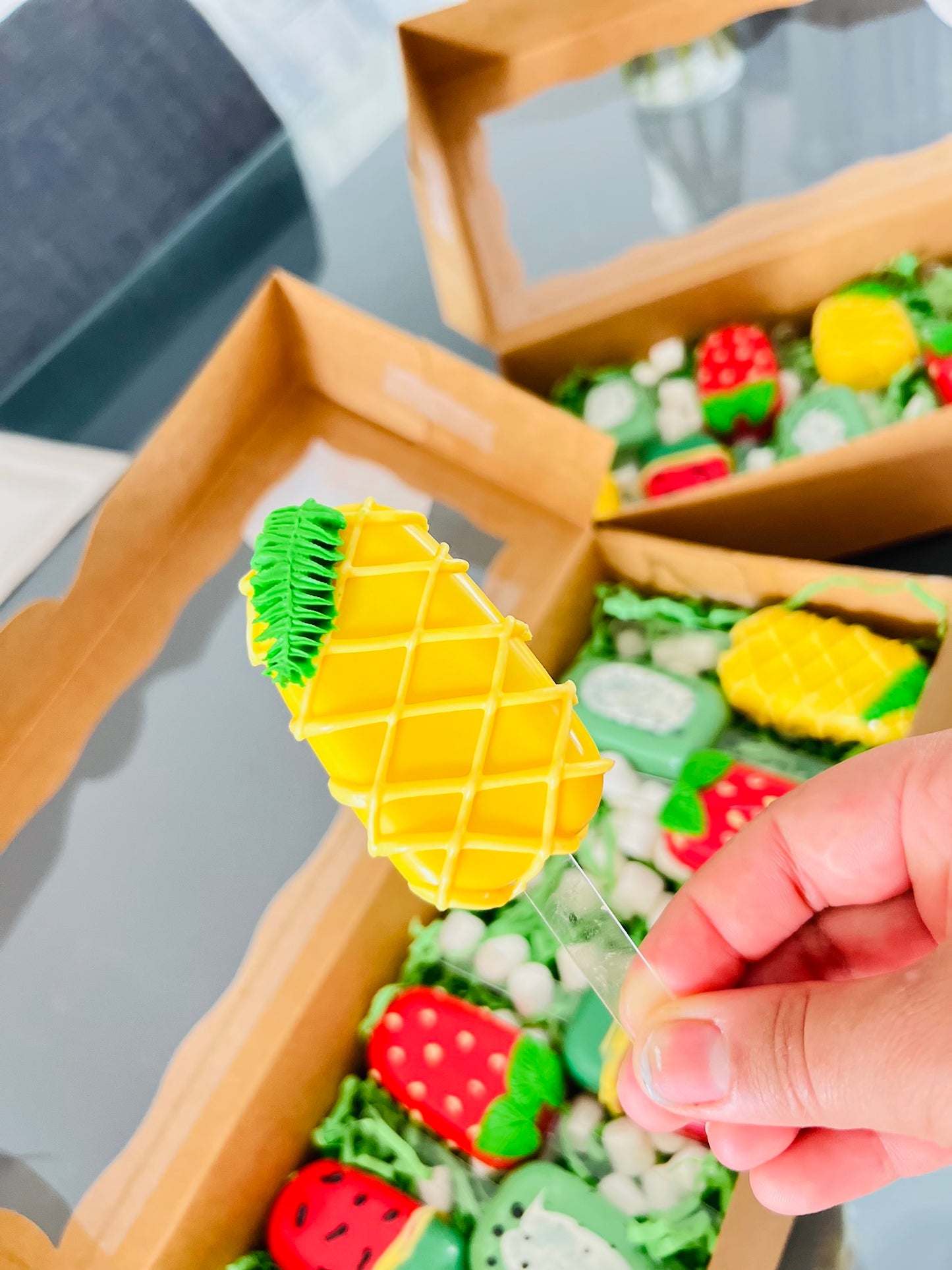 Cakesicles