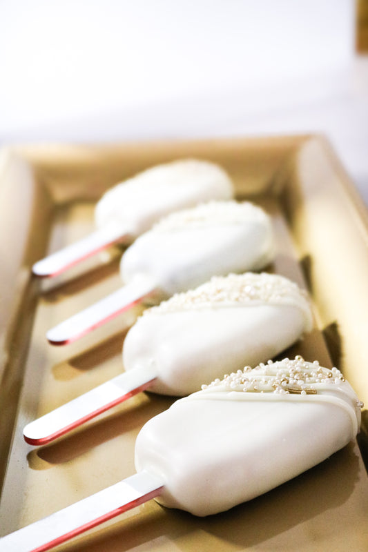 Cakesicles